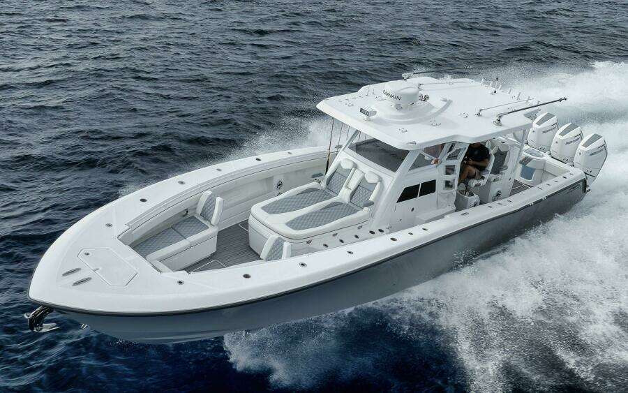 2024 Invincible 43 Open