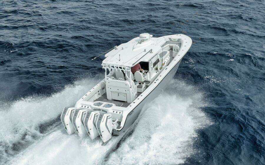 2024 Invincible 43 Open