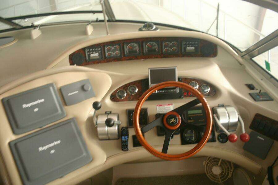 1998 Sea Ray 540 Sundancer