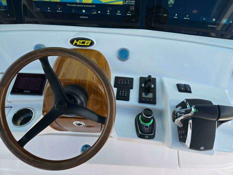 2024 HCB 65 Estrella