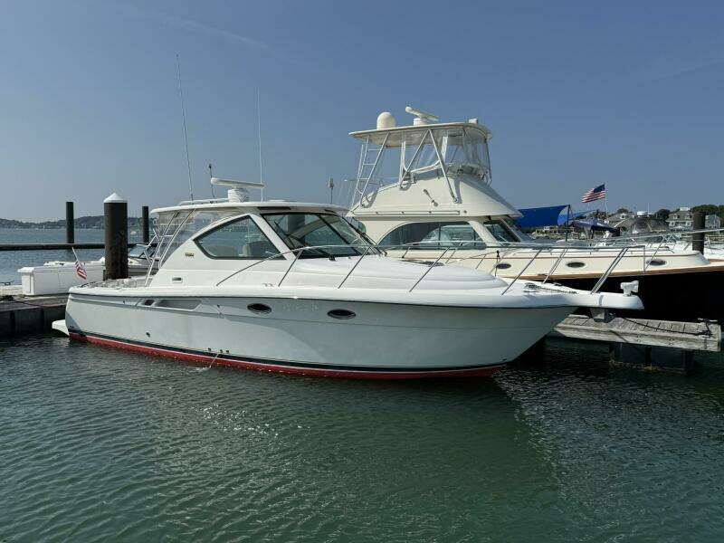 2008 Tiara Yachts 3000 Open