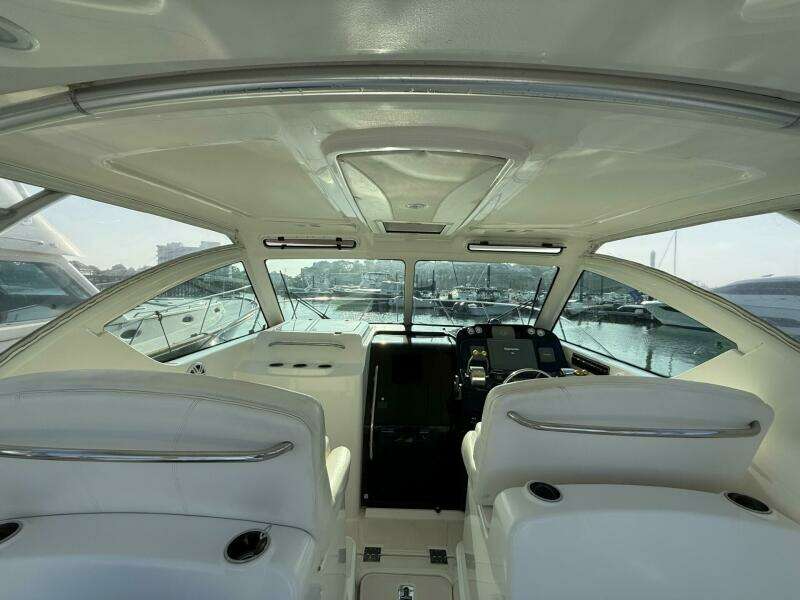 2008 Tiara Yachts 3000 Open