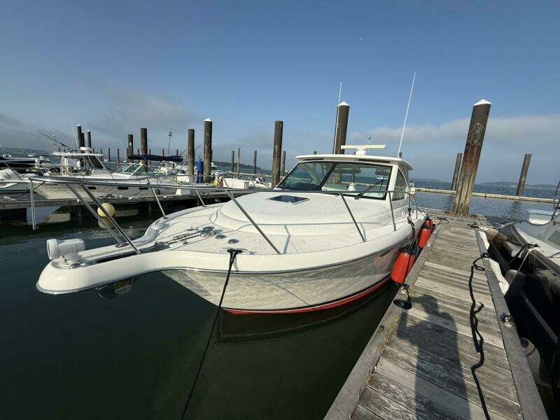 2008 Tiara Yachts 3000 Open