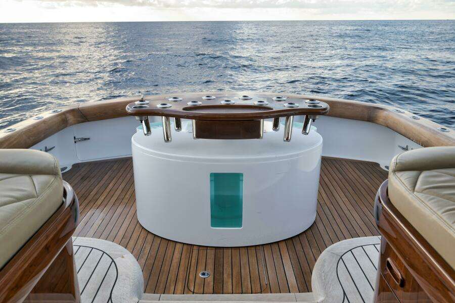 2019 Winter Custom Yachts 46 Walkaround