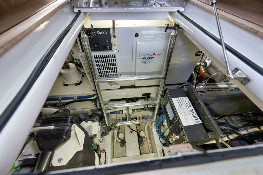 2019 Winter Custom Yachts 46 Walkaround