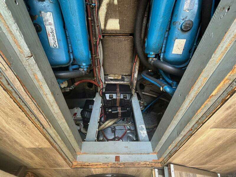 1990 Silverton 34 Convertible