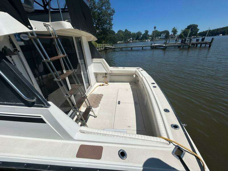 1990 Silverton 34 Convertible