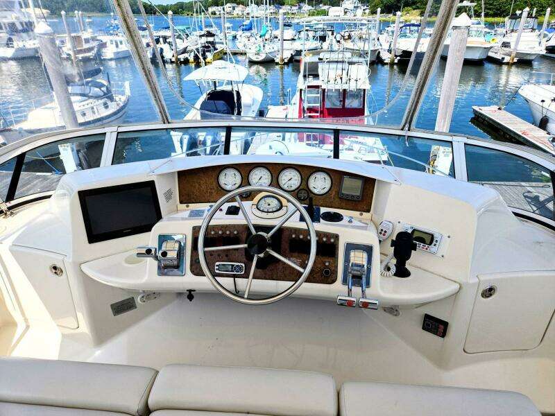 2003 Silverton 392 Aft Cabin Motor Yacht