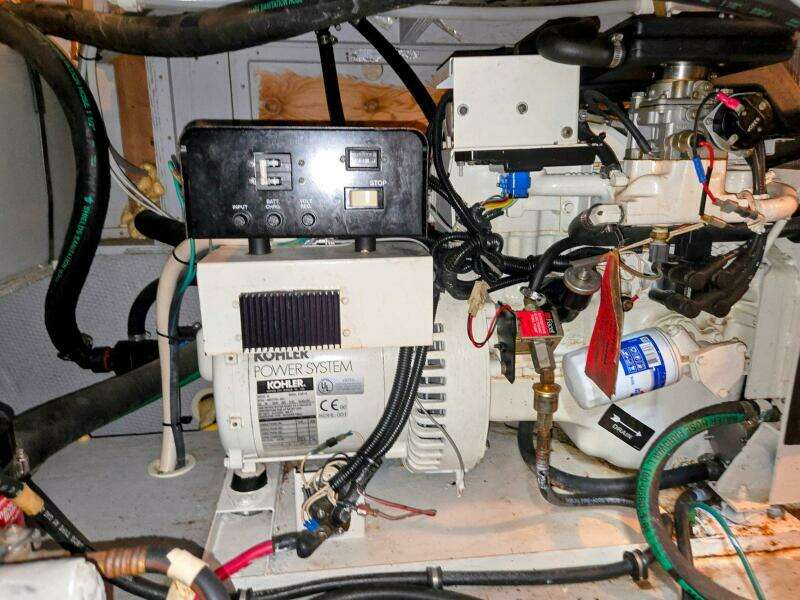 2003 Silverton 392 Aft Cabin Motor Yacht