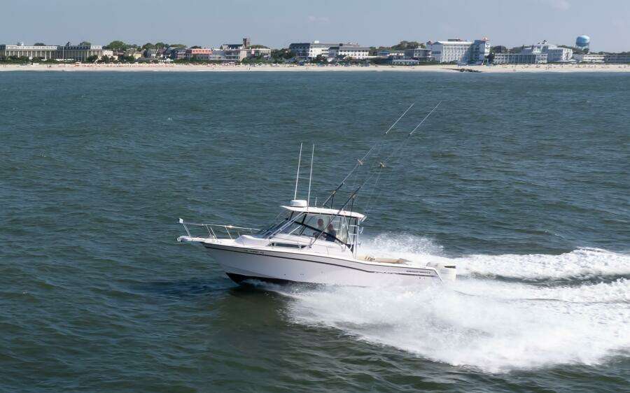 1997 Grady-White 300 Marlin