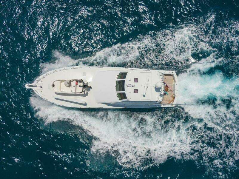 2005 Hatteras Enclosed Bridge