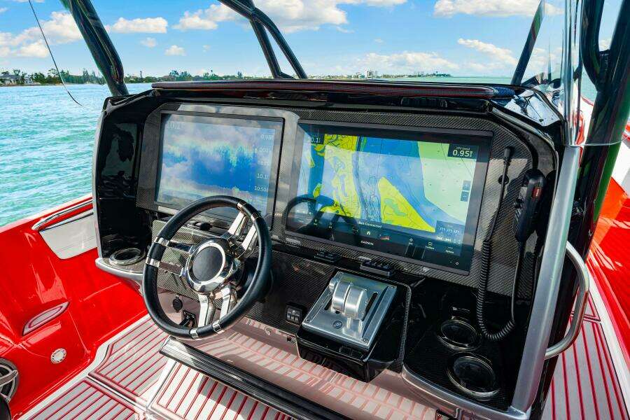 2022 Nor-Tech 390 SS