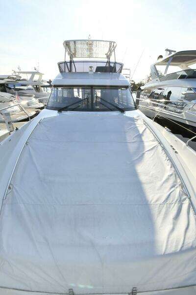 2018 Prestige 560 Fly