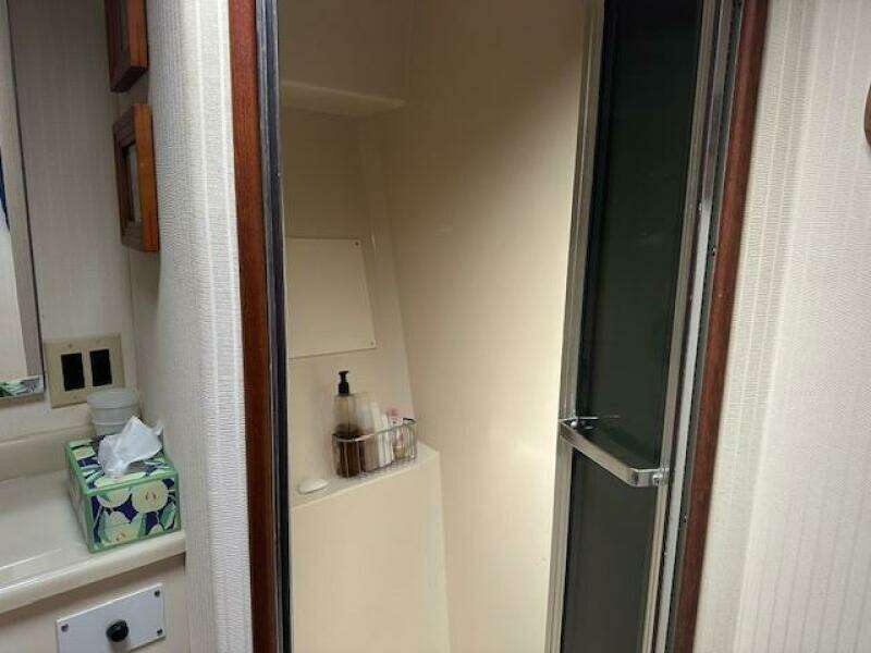 1988 Viking 45 Convertible