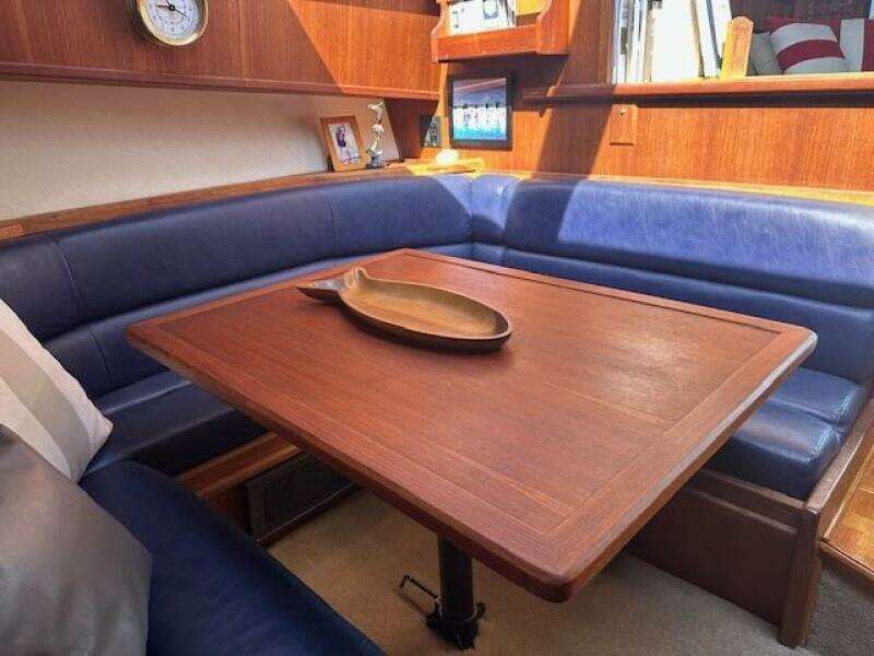 1988 Viking 45 Convertible