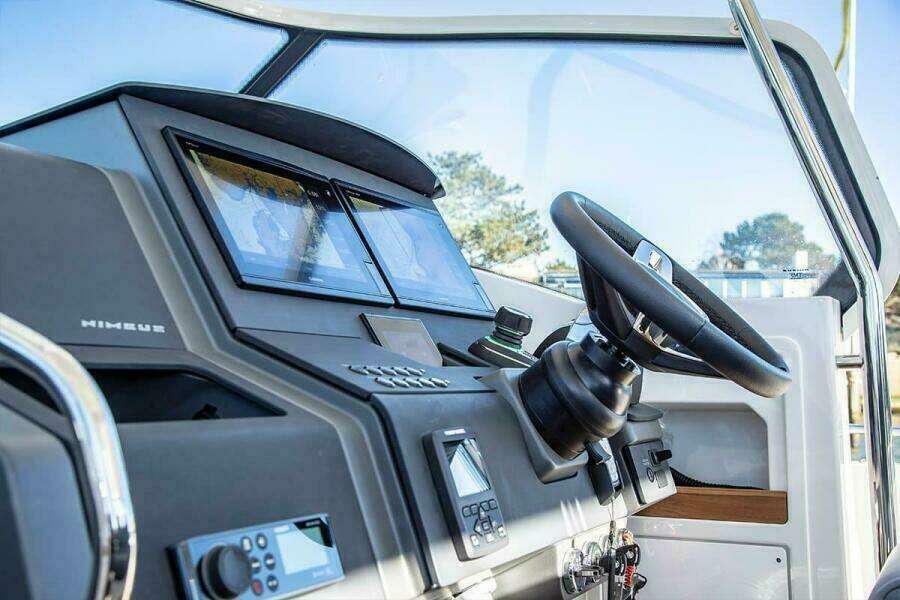 2025 Nimbus Tender 11