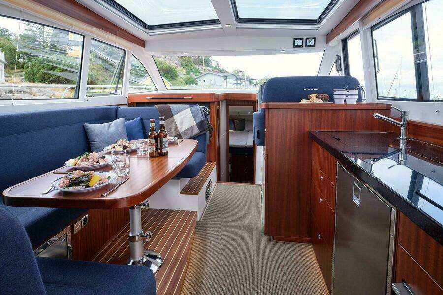 2025 Nimbus 405 Coupé