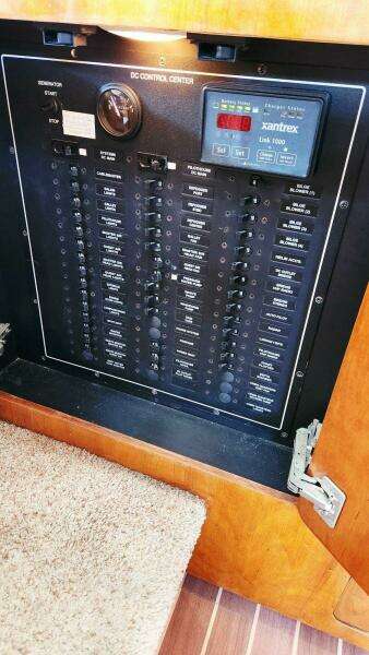 1999 Carver 530 Voyager Pilothouse