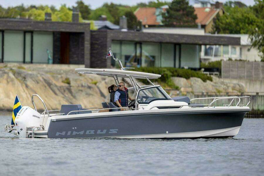2025 Nimbus Tender 8
