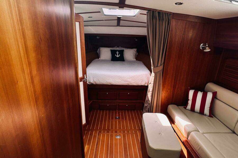 2007 Sabreline 34 Express