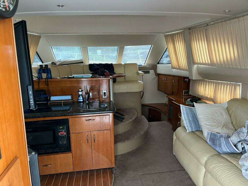 2003 Carver 360 Sport Sedan