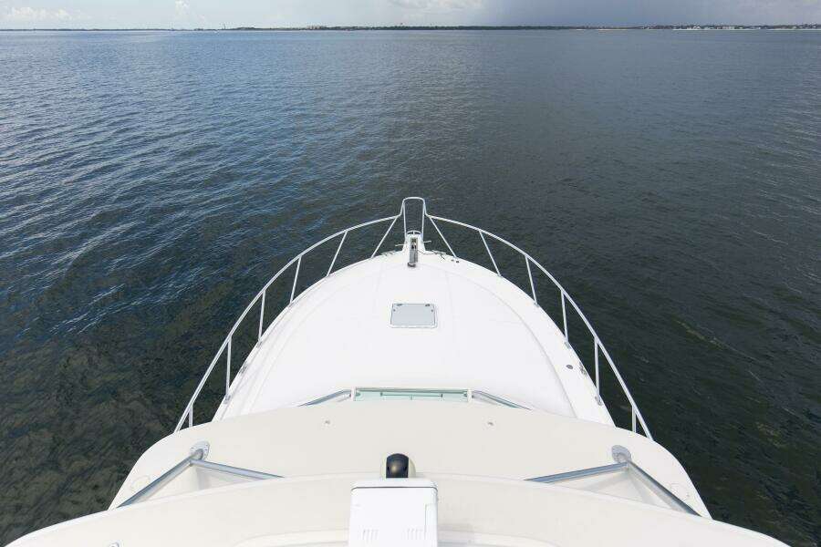 2007 40 Cabo Express Big Blue Tower (4)