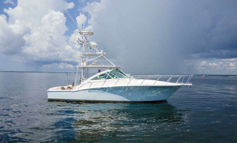 2007 40 Cabo Express Big Blue Exterior (7)