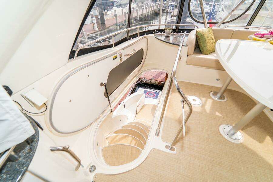 2009 Meridian 441 Sedan