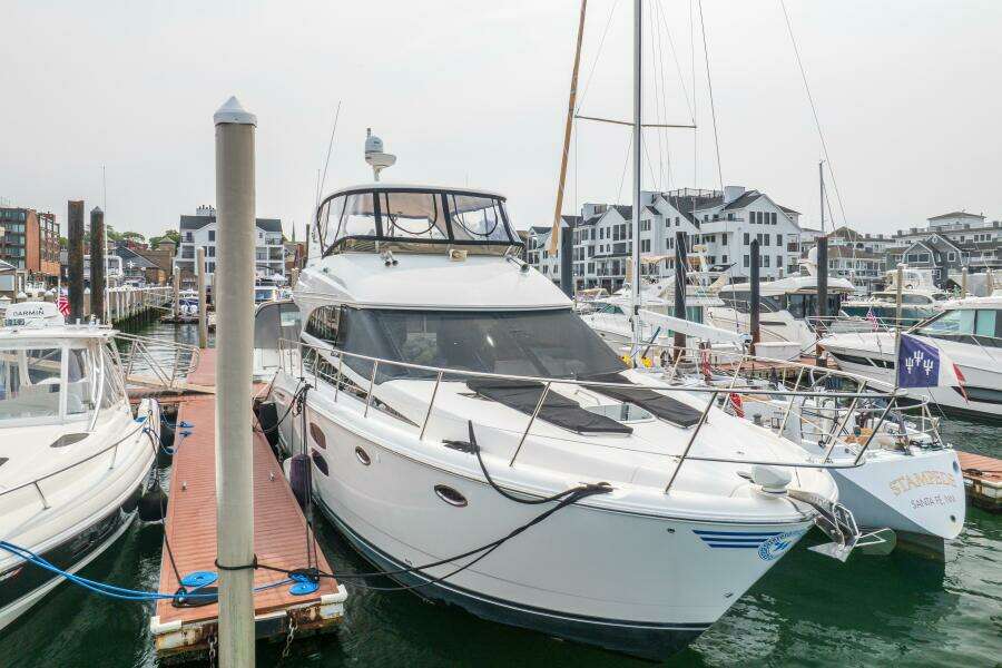 2009 Meridian 441 Sedan