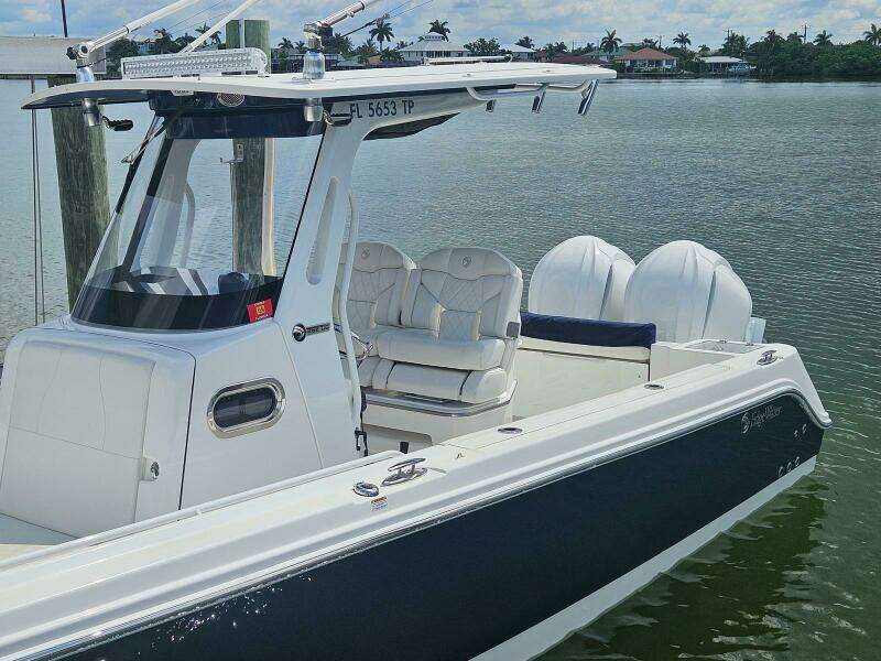 2023 Edgewater 262CC