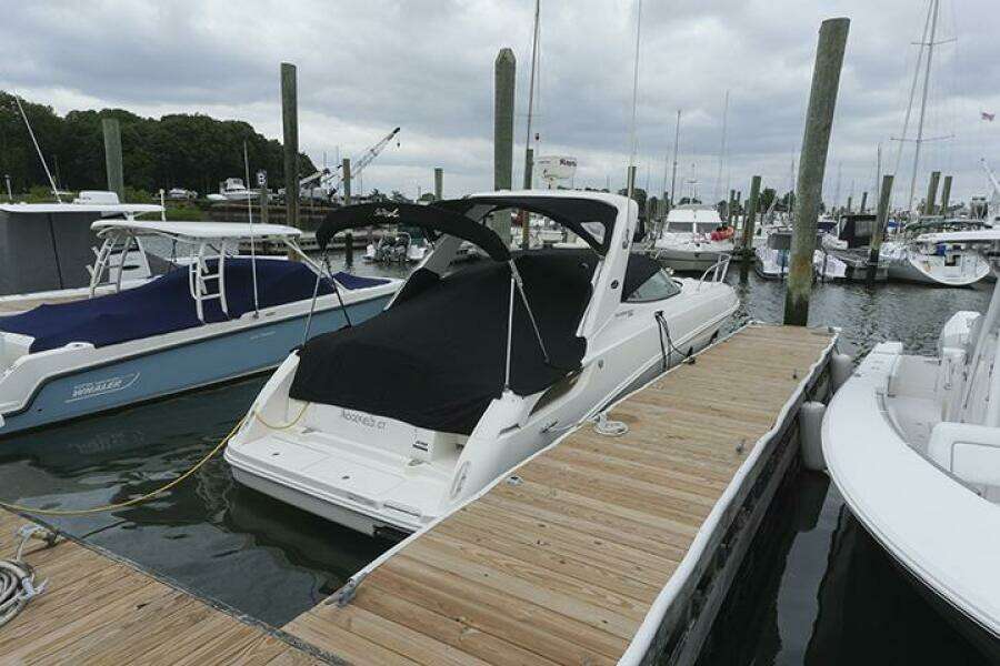 2010 Sea Ray 310 Sundancer