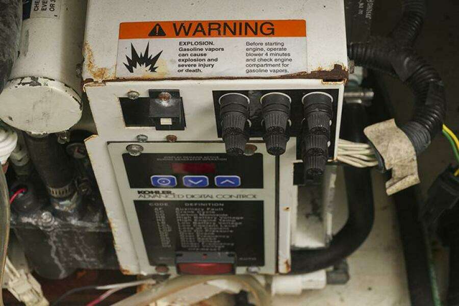 2010 Sea Ray 310 Sundancer