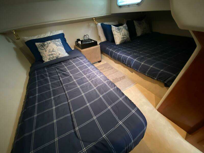 2002 Riviera 47 Excalibur