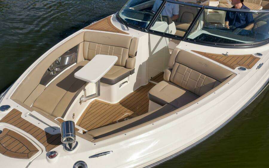 2016 Sea Ray 350 SLX