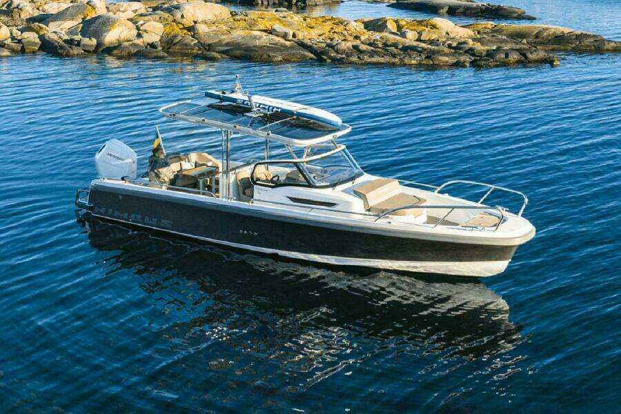 2025 Nimbus Tender 9