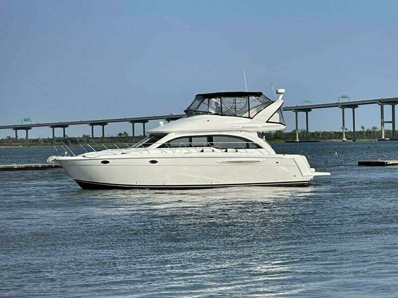 2006 Meridian 411 Sedan