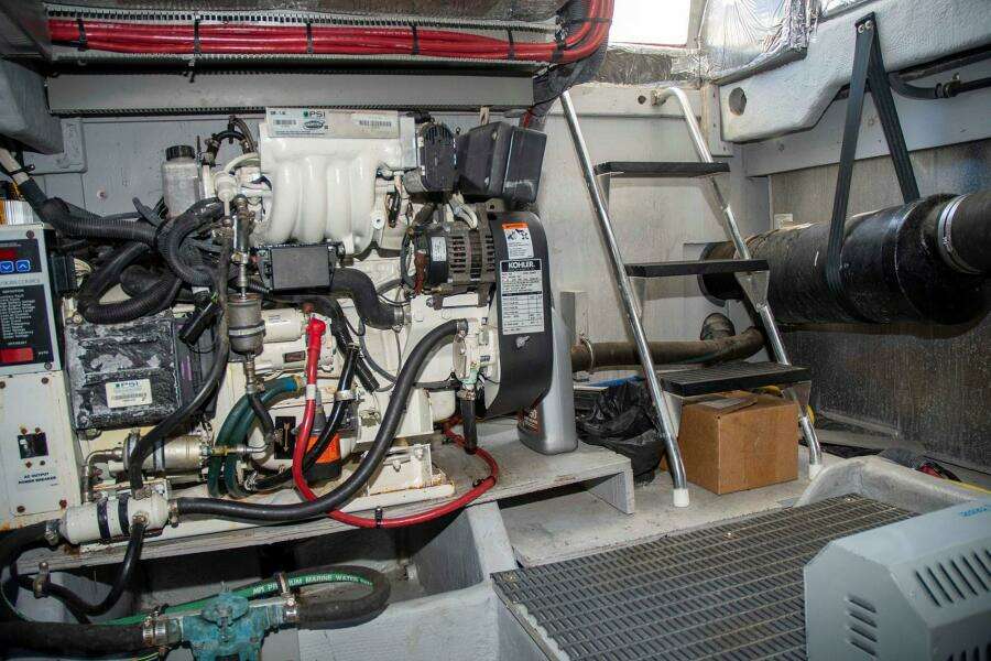 2006 Meridian 411 Sedan