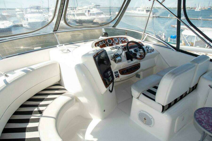 2006 Meridian 411 Sedan