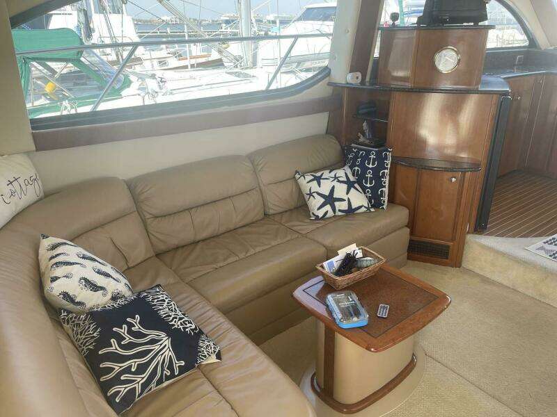 2006 Meridian 411 Sedan