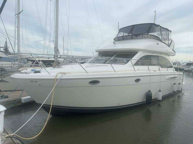 2006 Meridian 411 Sedan