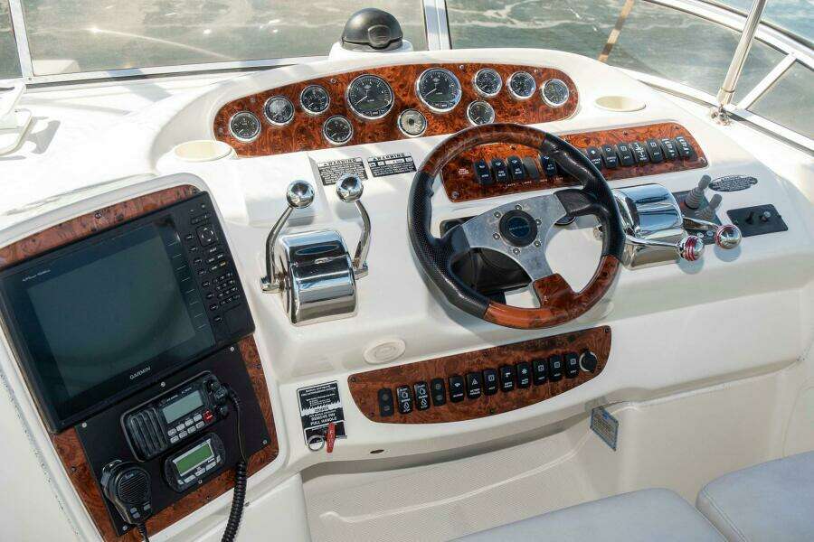 2006 Meridian 411 Sedan