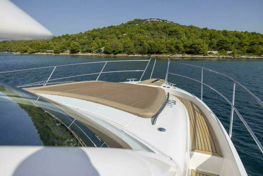 2025 Nimbus 405 Flybridge