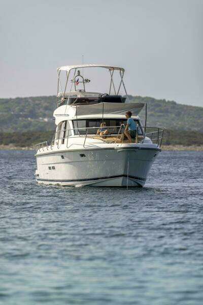 2025 Nimbus 405 Flybridge