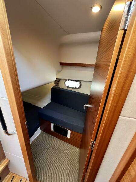 2018 Nimbus 365 Coupe