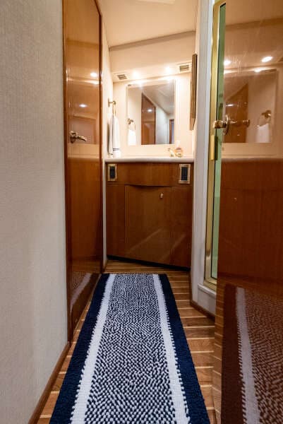 2003 Viking 45 Convertible Big Sky