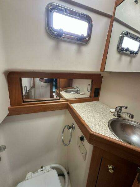 2002 Mainship Pilot 34