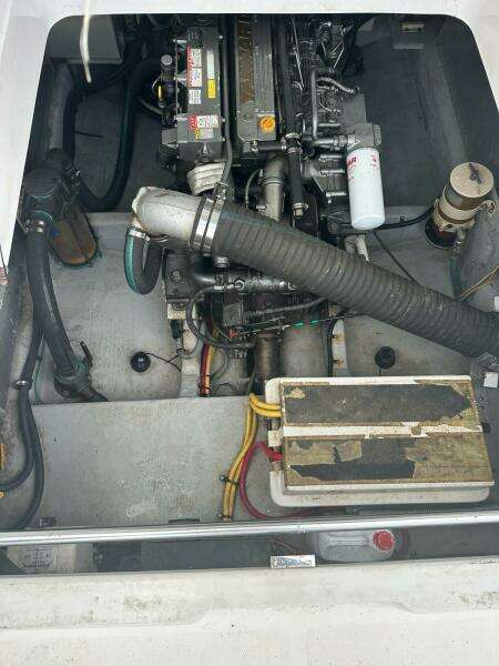 2002 Mainship Pilot 34