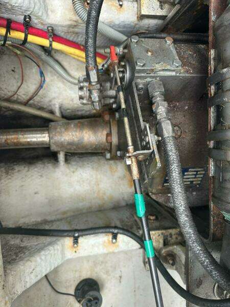 2002 Mainship Pilot 34