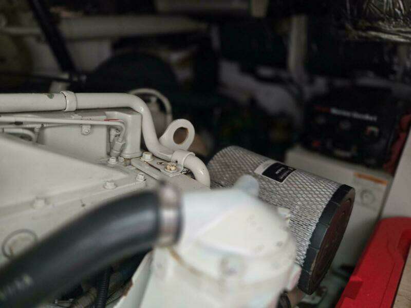 2001 Tiara Yachts 3800 Express