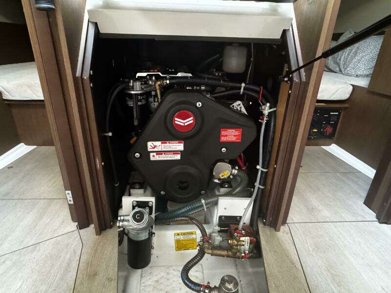 2023 Beneteau Oceanis 38.1